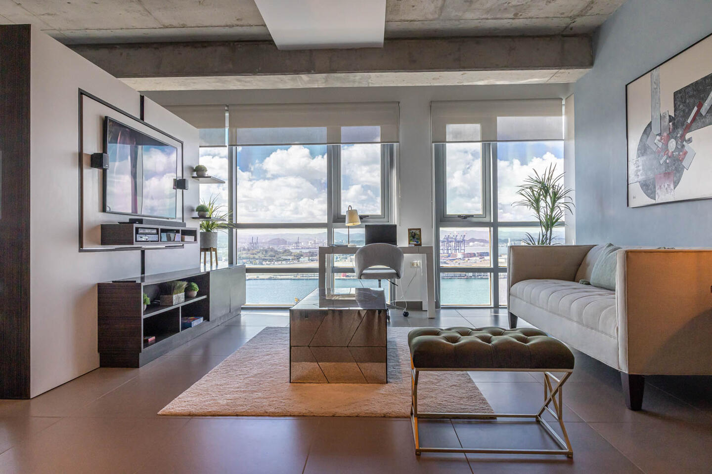 Luxurious Modern Loft/Parking